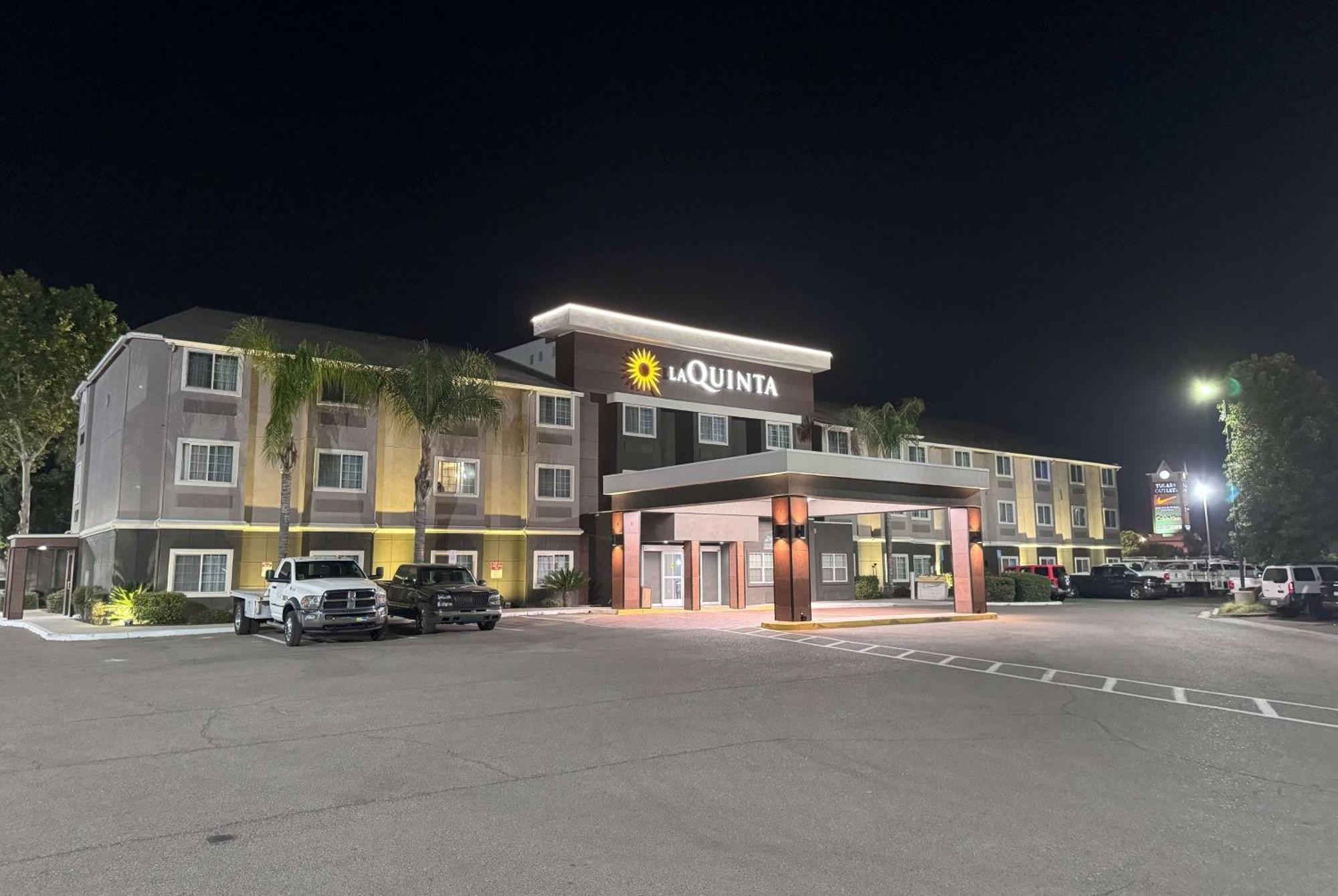Hotel La Quinta By Wyndham Tulare Exterior foto
